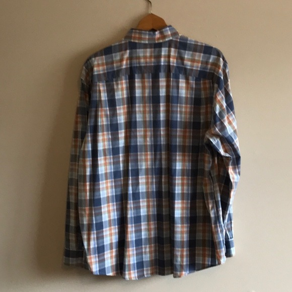 Jos. A. Bank shirt. - Picture 2 of 3